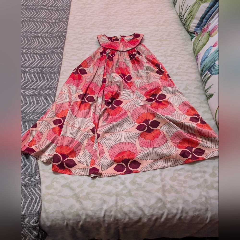 Woman's Zara basic dress